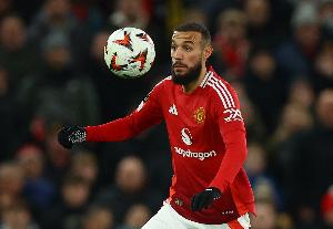 回来了，记者：马兹拉维出现在曼联今日对阵阿森纳的阵容中_手机观看